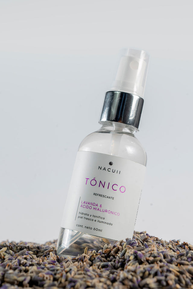 Tónico refrescante facial, refresca, reafirma e ilumina la piel.