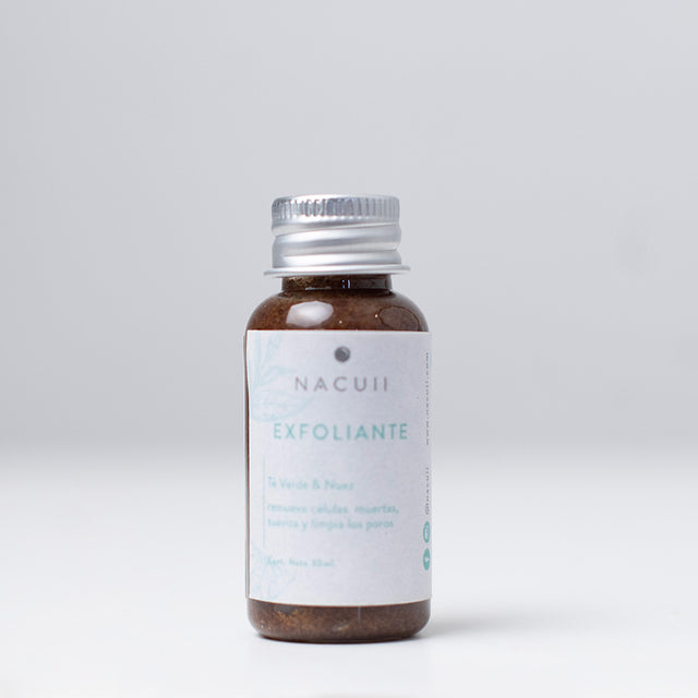 Exfoliante facial especial para remover células muertas, limpiar a fondo la piel, deja una piel suave y tersa.