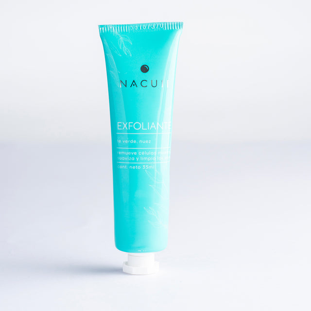 Exfoliante facial especial para remover células muertas, limpiar a fondo la piel, deja una piel suave y tersa.