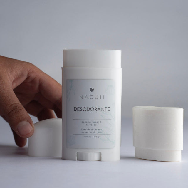Desodorante natural aclarante libre de aluminio y parabernos.