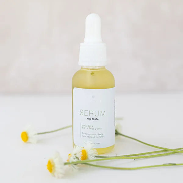 Serum hidratante facial, especial para iluminar y nutrir.  Ayuda a la elasticidad de la piel. 