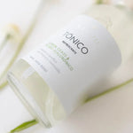 Tónico refrescante facial, refresca, reafirma e ilumina la piel. 