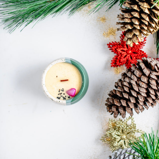 Velas naturales de soya para aromatizar espacios y relajación. 